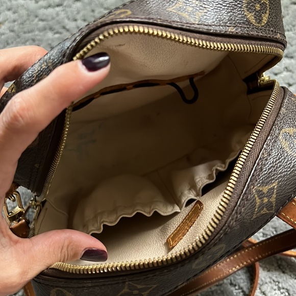 Louis Vuitton spontini square monogram crossbody bag - Picture 6 of 14